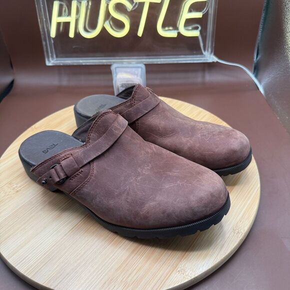 Teva Women's Authentic Delavina Brown Suede Mules Clogs Size 8 - Picture 1 of 11